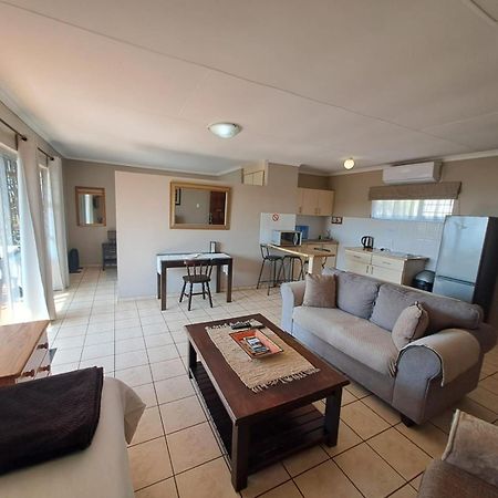 Beachfront Cabanas Amanzimtoti Kültér fotó